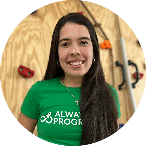 Daniela Jimenez,<br />
Bilingual Speech-Language Pathologist Assistant at Always Keep Progressing Miami