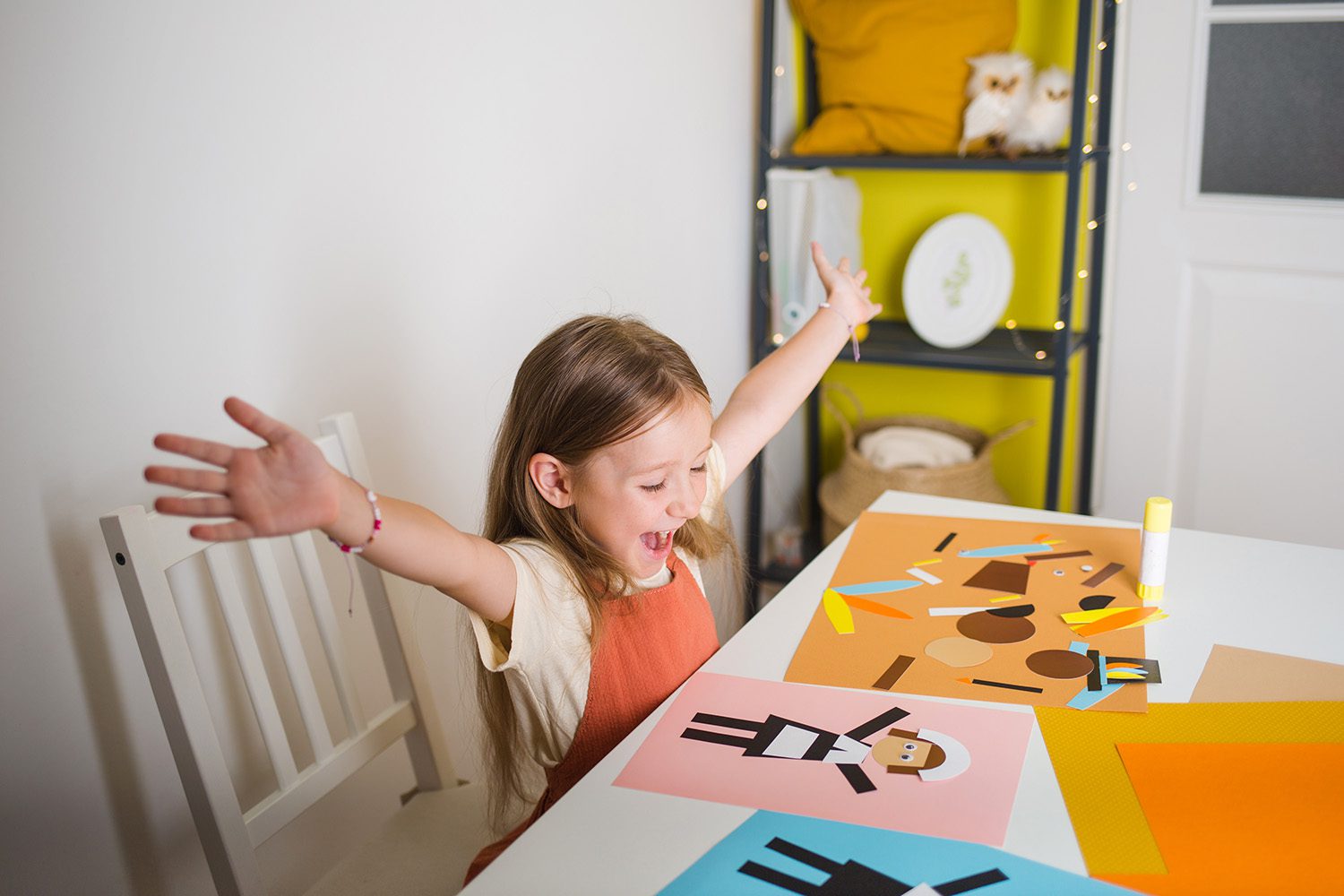 10 Incredible Benefits of Art Therapy For Children